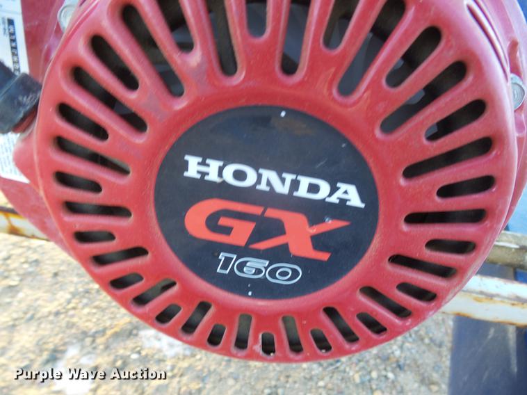 image for item DC8336 2010 JD Skiles triple tip tank trailer