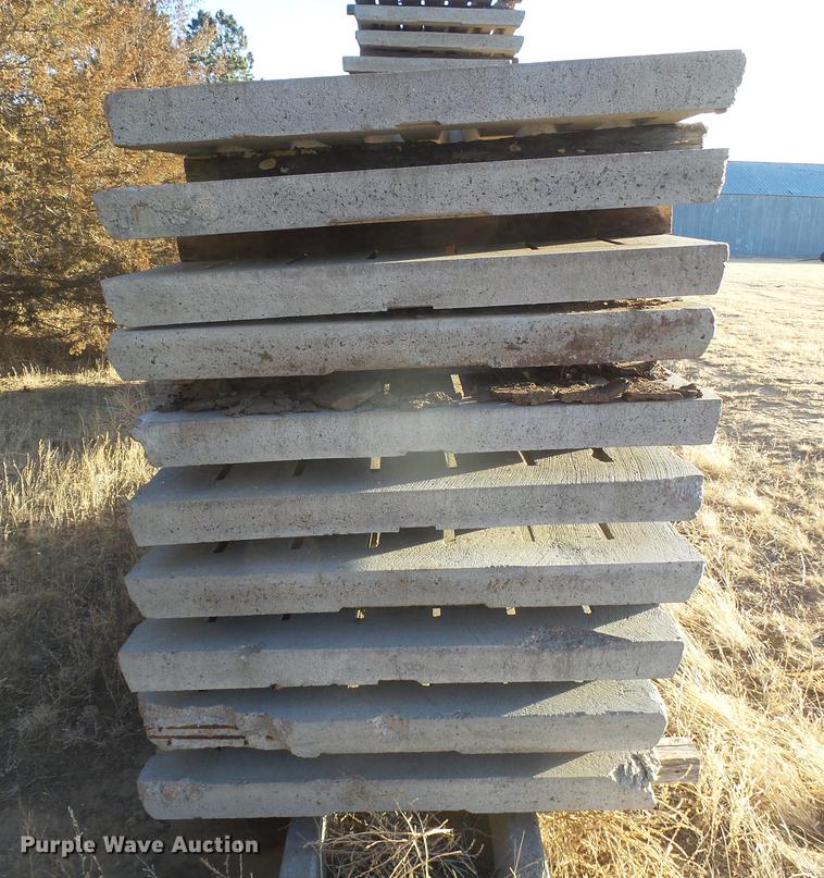 image for item DC8338 (10) concrete hog slats