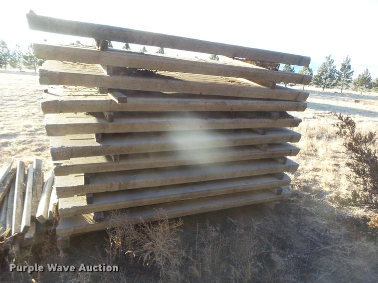 image for item DC8338 (10) concrete hog slats