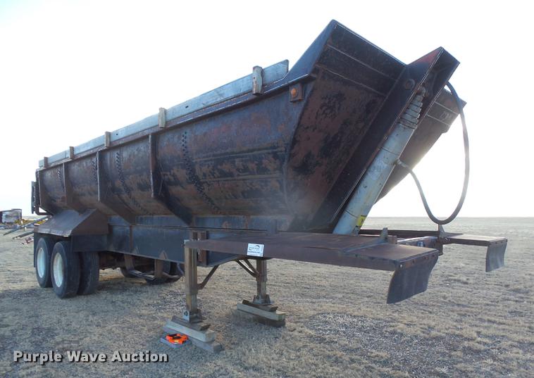 image for item DC8342 1974 Hobbs end dump trailer