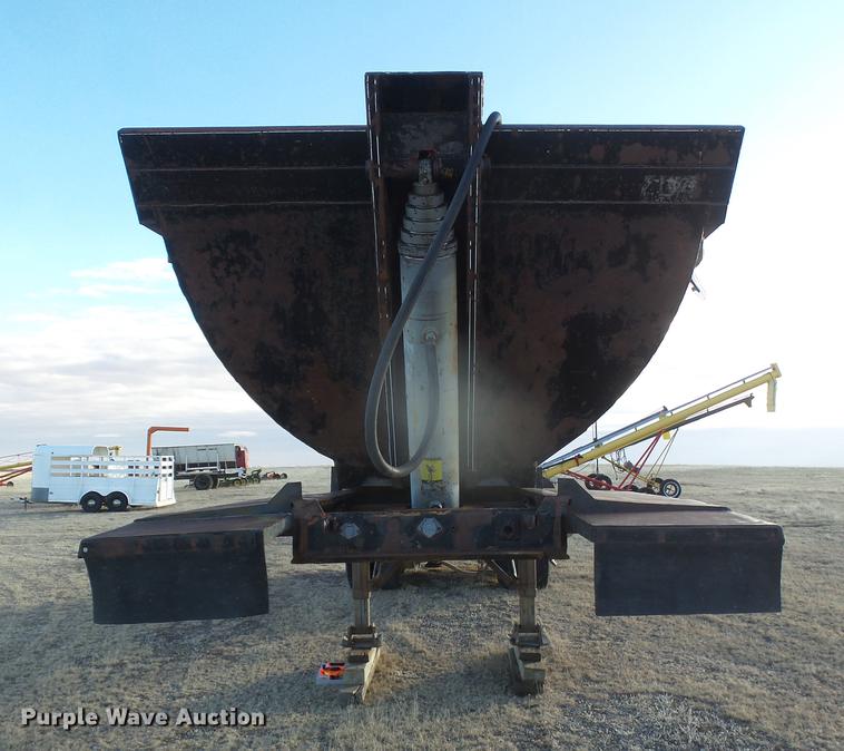 image for item DC8342 1974 Hobbs end dump trailer