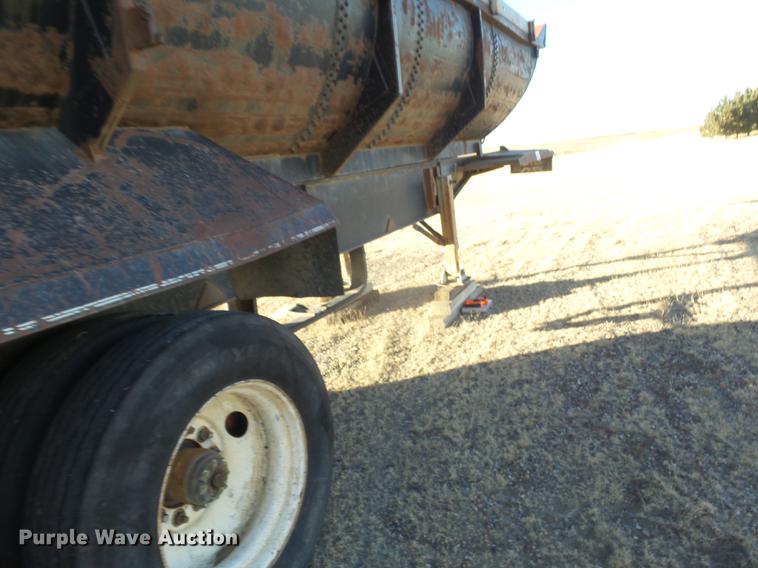 image for item DC8342 1974 Hobbs end dump trailer