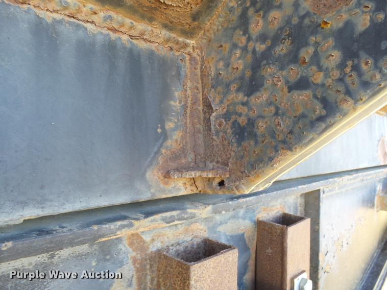 image for item DC8342 1974 Hobbs end dump trailer