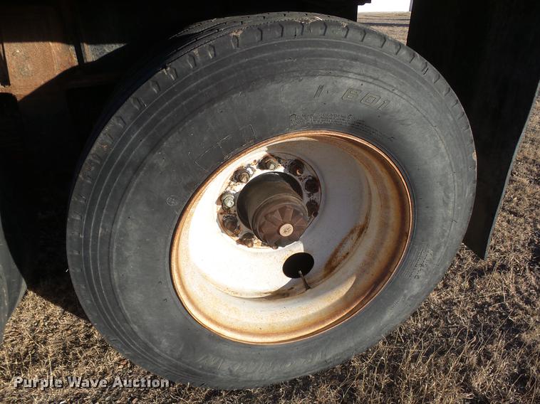 image for item DC8342 1974 Hobbs end dump trailer