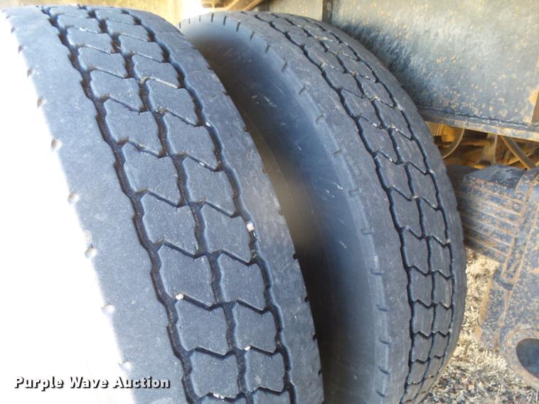 image for item DC8342 1974 Hobbs end dump trailer