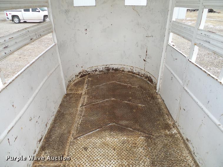 image for item DC8353 1974 Shelby livestock trailer