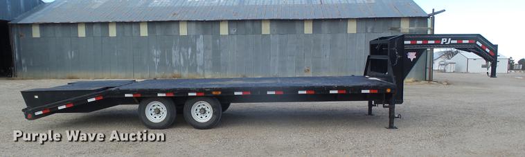 image for item DC8356 2013 PJ equipment trailer