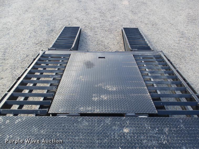 image for item DC8356 2013 PJ equipment trailer