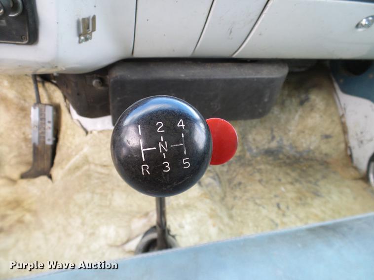 image for item DC8357 1973 GMC 6500 grain truck