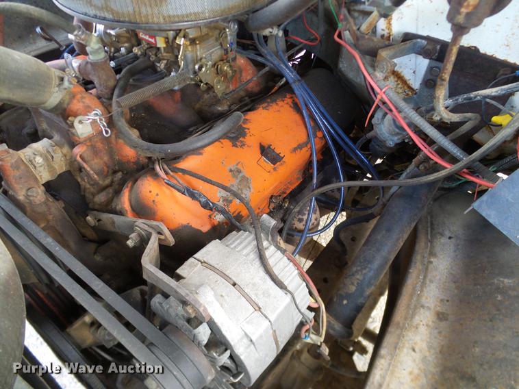 image for item DC8357 1973 GMC 6500 grain truck