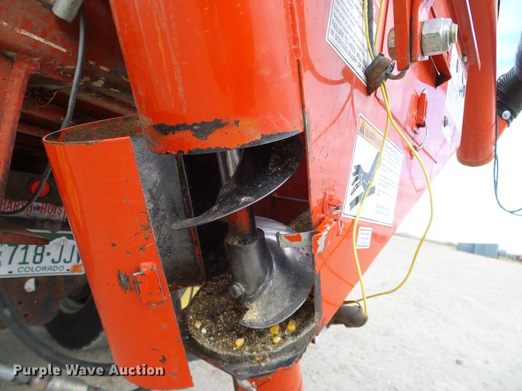 image for item DC8357 1973 GMC 6500 grain truck