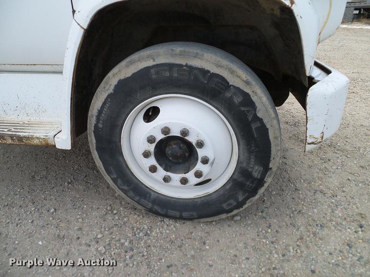 image for item DC8357 1973 GMC 6500 grain truck