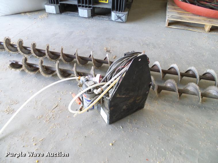 image for item DC8357 1973 GMC 6500 grain truck