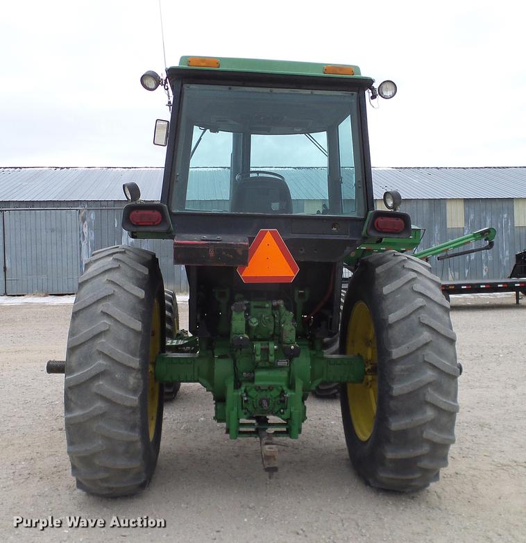 image for item DC8359 1984 John Deere 4450 MFWD tractor