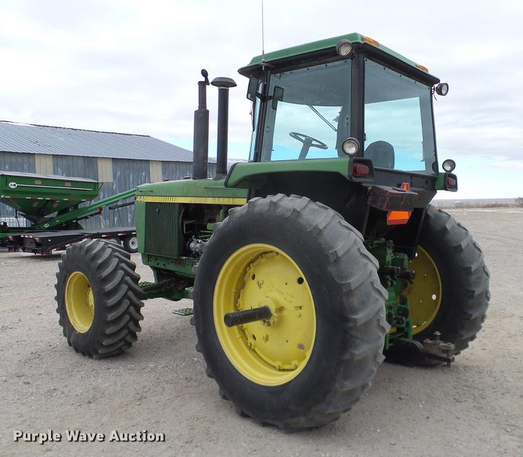 image for item DC8359 1984 John Deere 4450 MFWD tractor