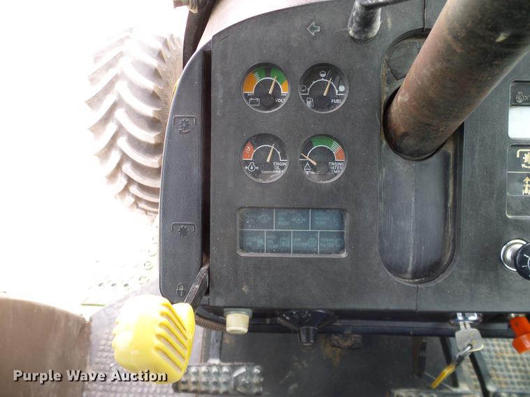 image for item DC8359 1984 John Deere 4450 MFWD tractor