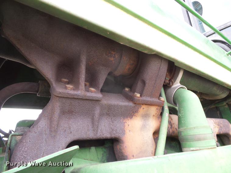 image for item DC8359 1984 John Deere 4450 MFWD tractor
