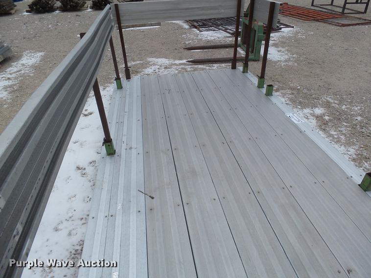 image for item DC8366 Steel man basket