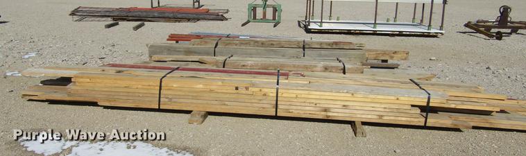 image for item DC8368 Building materials