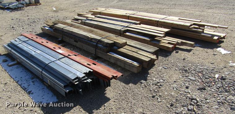 image for item DC8368 Building materials