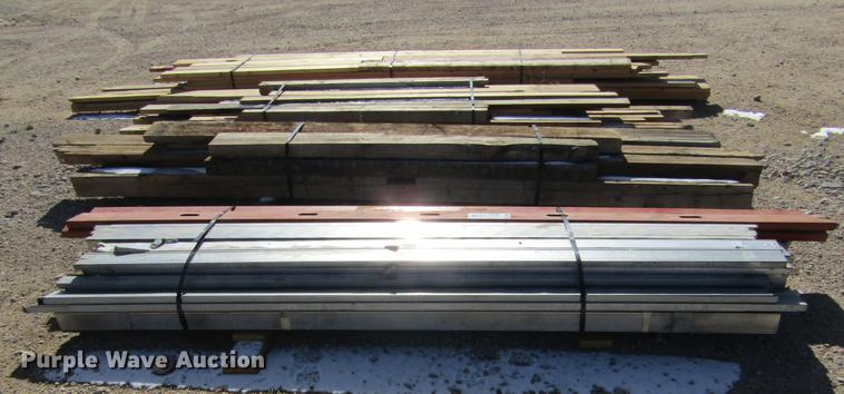 image for item DC8368 Building materials