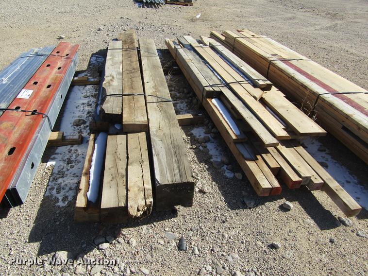 image for item DC8368 Building materials
