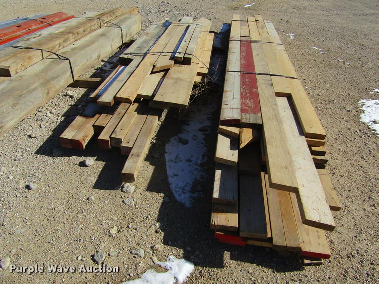 image for item DC8368 Building materials