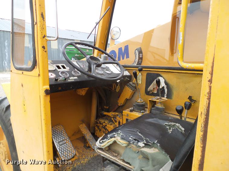 image for item DC8372 Carelift 8038 telehandler