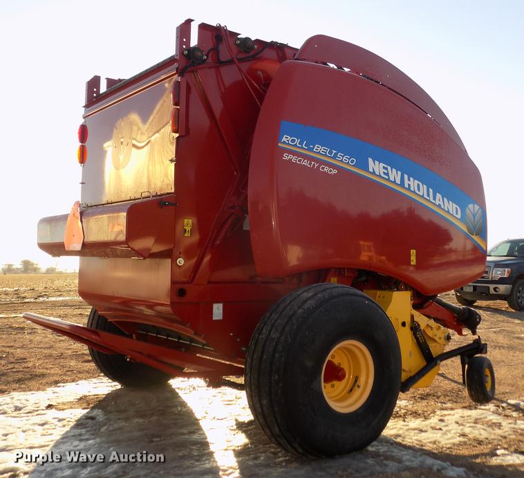 image for item DD2885 2014 New Holland Rollbelt 560 specialty crop round baler