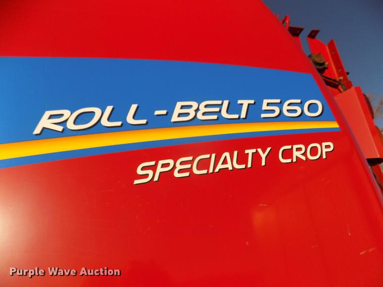 image for item DD2885 2014 New Holland Rollbelt 560 specialty crop round baler