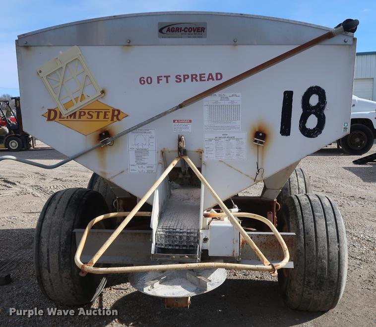 image for item DD5424 Dempster Clipper 200S fertilizer spreader