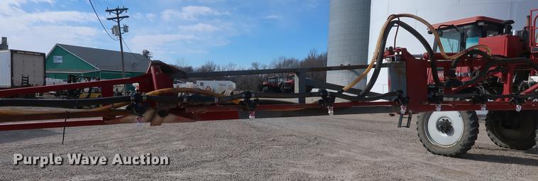 image for item DD5428 1999 Case IH Patriot SPX3185 self-propelled sprayer