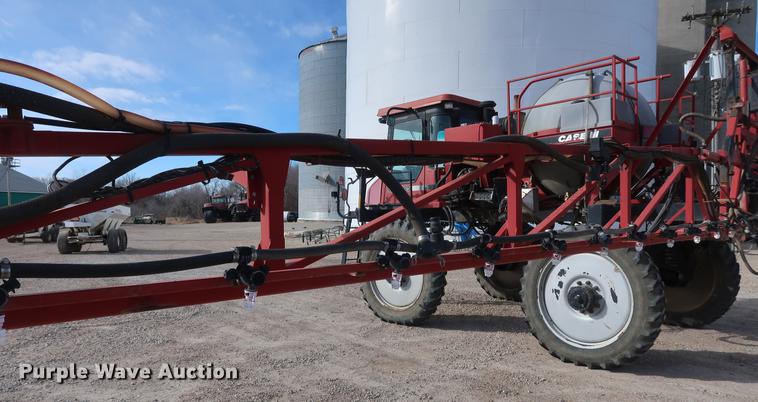 image for item DD5428 1999 Case IH Patriot SPX3185 self-propelled sprayer