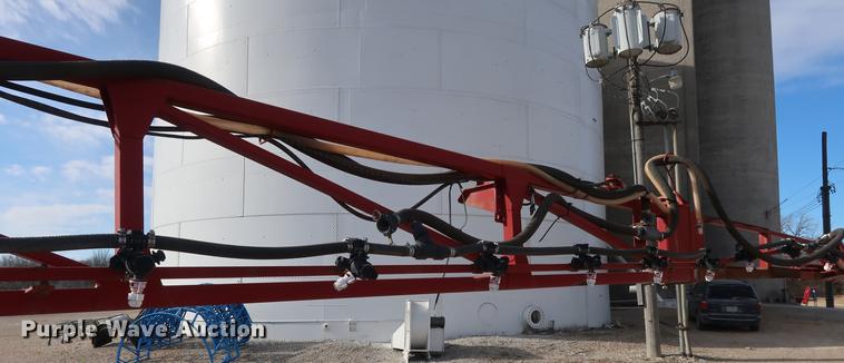 image for item DD5428 1999 Case IH Patriot SPX3185 self-propelled sprayer