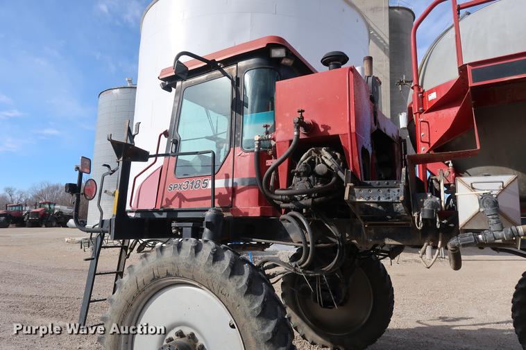 image for item DD5428 1999 Case IH Patriot SPX3185 self-propelled sprayer