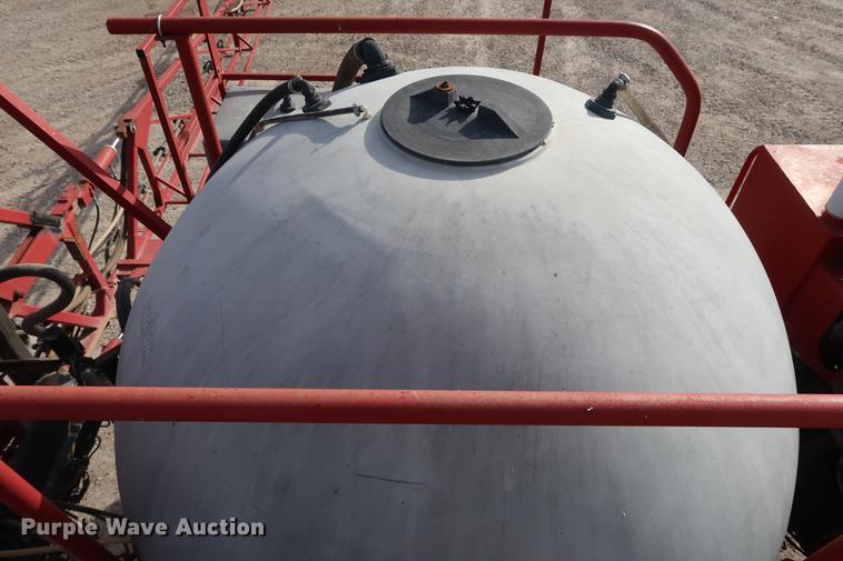 image for item DD5428 1999 Case IH Patriot SPX3185 self-propelled sprayer