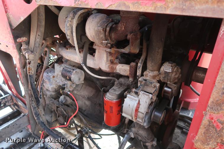 image for item DD5428 1999 Case IH Patriot SPX3185 self-propelled sprayer