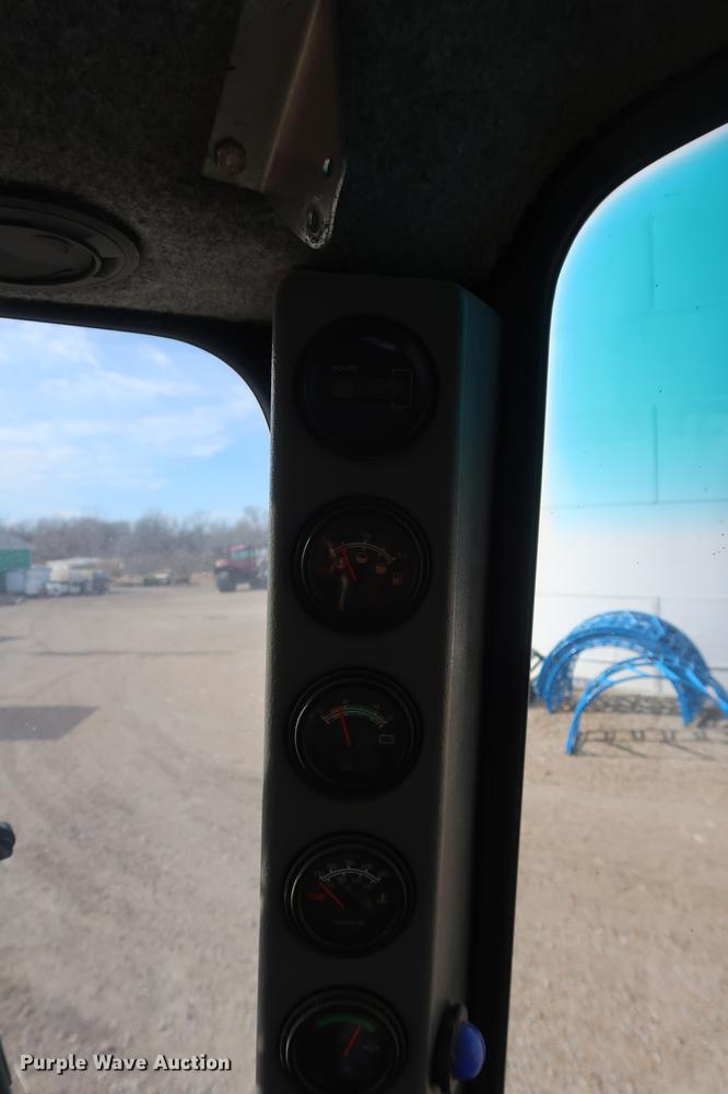 image for item DD5428 1999 Case IH Patriot SPX3185 self-propelled sprayer