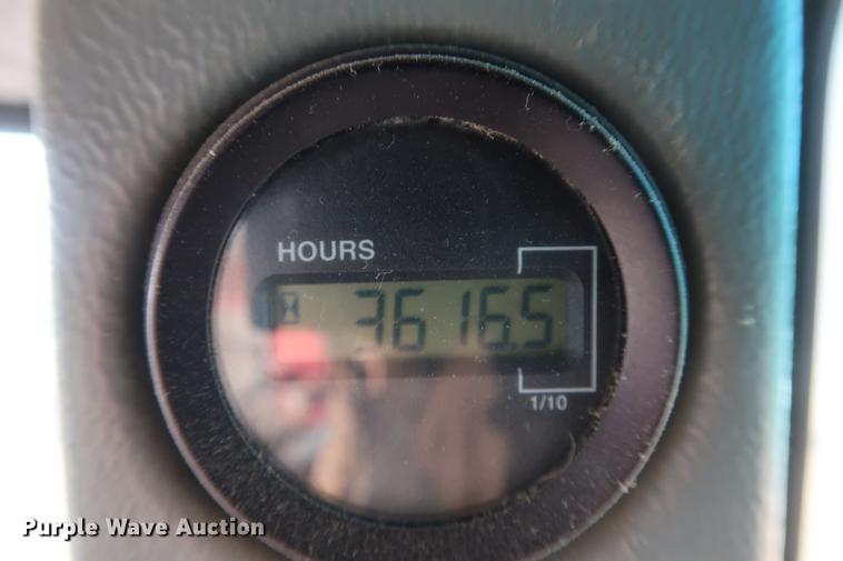 image for item DD5428 1999 Case IH Patriot SPX3185 self-propelled sprayer