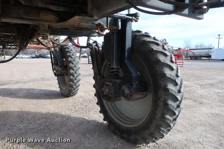 image for item DD5428 1999 Case IH Patriot SPX3185 self-propelled sprayer