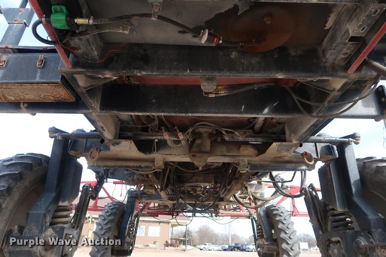 image for item DD5428 1999 Case IH Patriot SPX3185 self-propelled sprayer