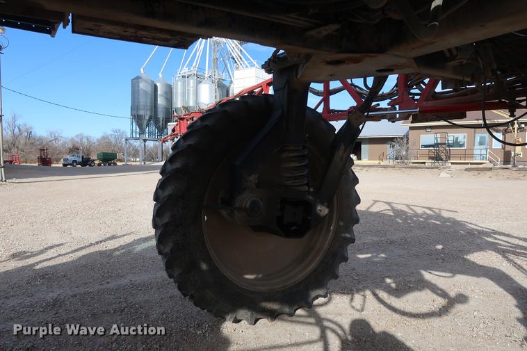 image for item DD5428 1999 Case IH Patriot SPX3185 self-propelled sprayer