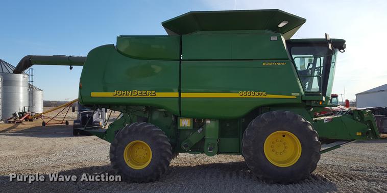 image for item DD5430 2007 John Deere 9660 STS RWA combine