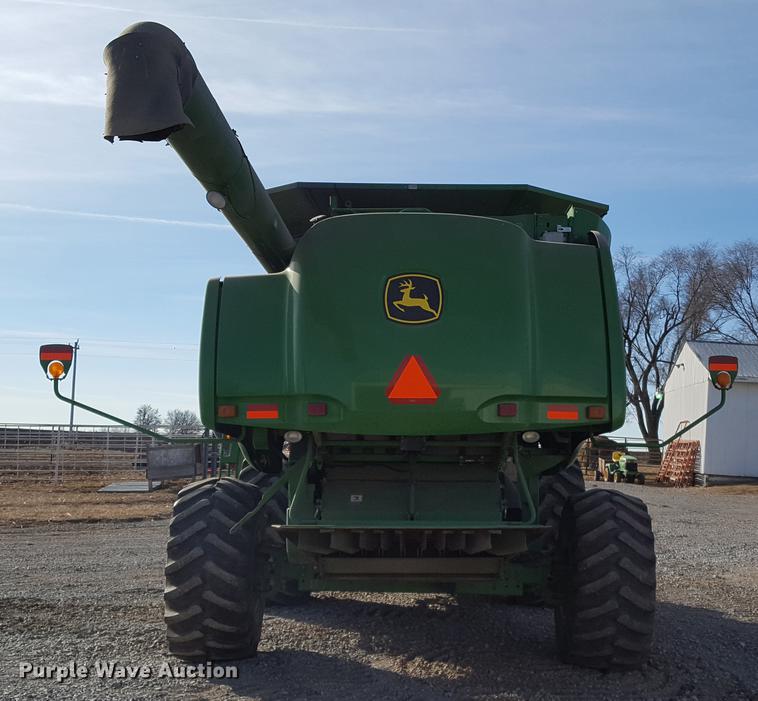 image for item DD5430 2007 John Deere 9660 STS RWA combine