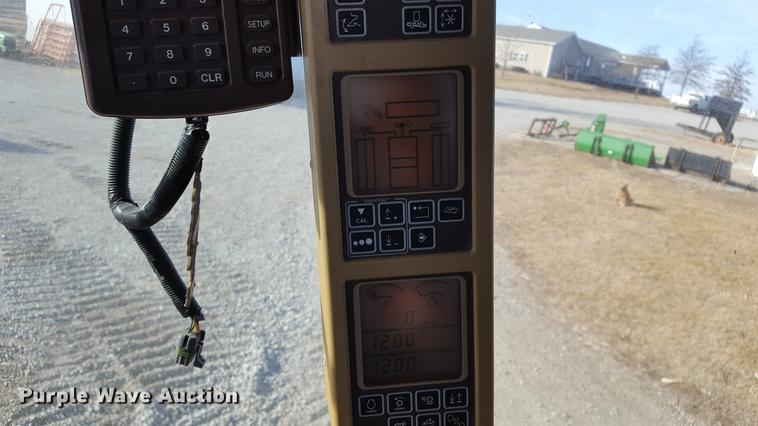 image for item DD5430 2007 John Deere 9660 STS RWA combine