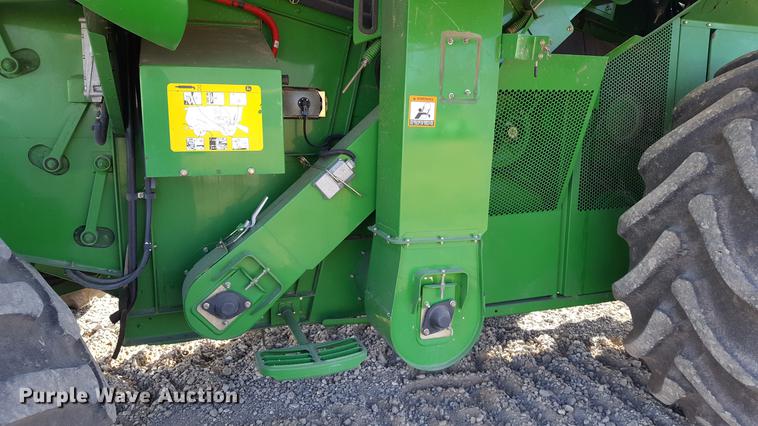 image for item DD5430 2007 John Deere 9660 STS RWA combine