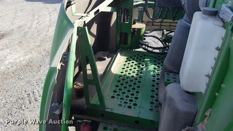 image for item DD5430 2007 John Deere 9660 STS RWA combine