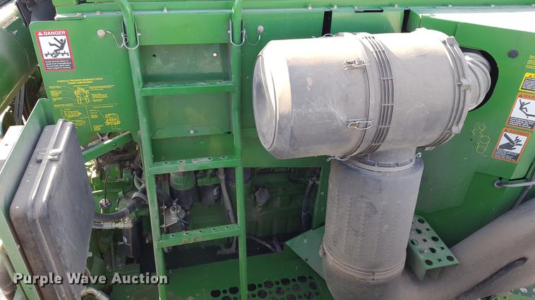 image for item DD5430 2007 John Deere 9660 STS RWA combine