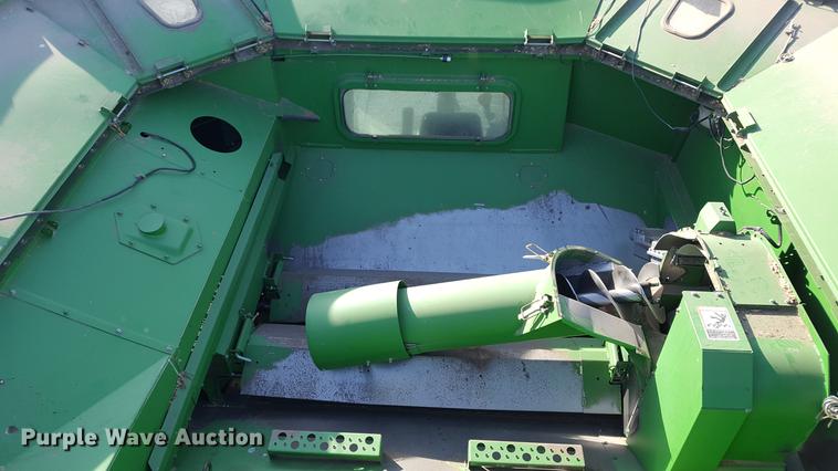image for item DD5430 2007 John Deere 9660 STS RWA combine