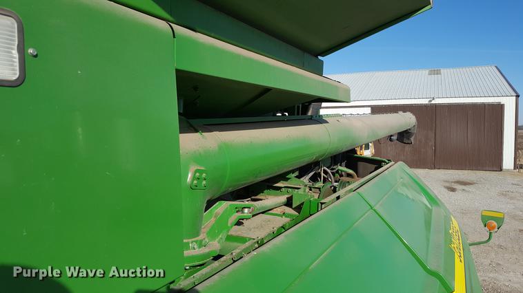 image for item DD5430 2007 John Deere 9660 STS RWA combine